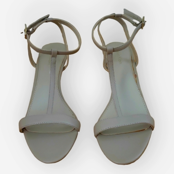 Calvin Klein "Lola" Khaki Neutral Strappy 3" Heel Sandals Size 8 - Picture 3 of 5